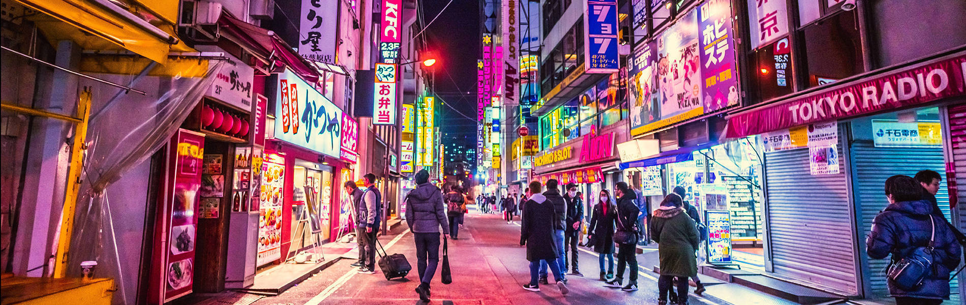 Dubai Desert Sunset Champagne Private Tour